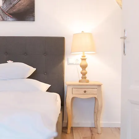 Smile Zum Goldenen Hirschen Apartamento *