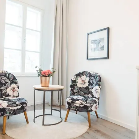 Smile Zum Goldenen Hirschen Apartmán Kremže
